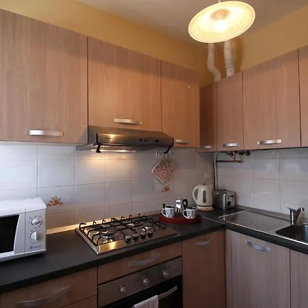 Sleeps 2 Baveno