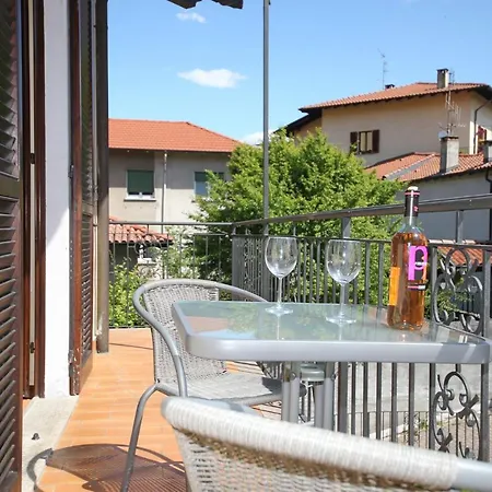 Apartament Sleeps 2 Baveno